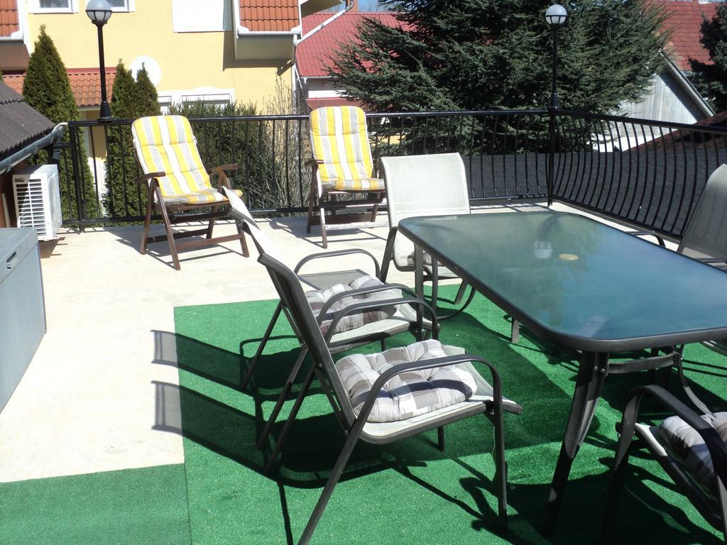 Oazis Apartmanhaz Хайдусобосло Номер фото